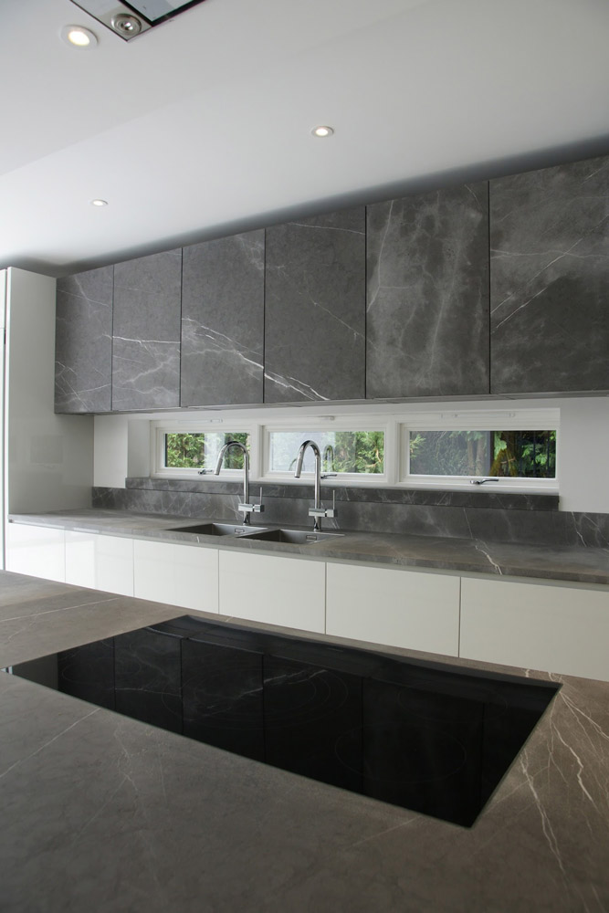 New Build, Cobham